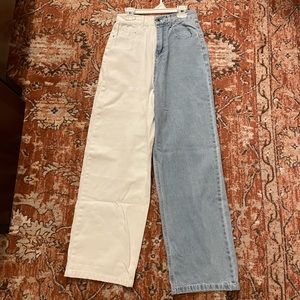 Shekou Two-toned Jeans
